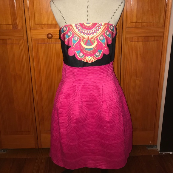 New York & Company Dresses & Skirts - NWOT New York & Co strapless dress